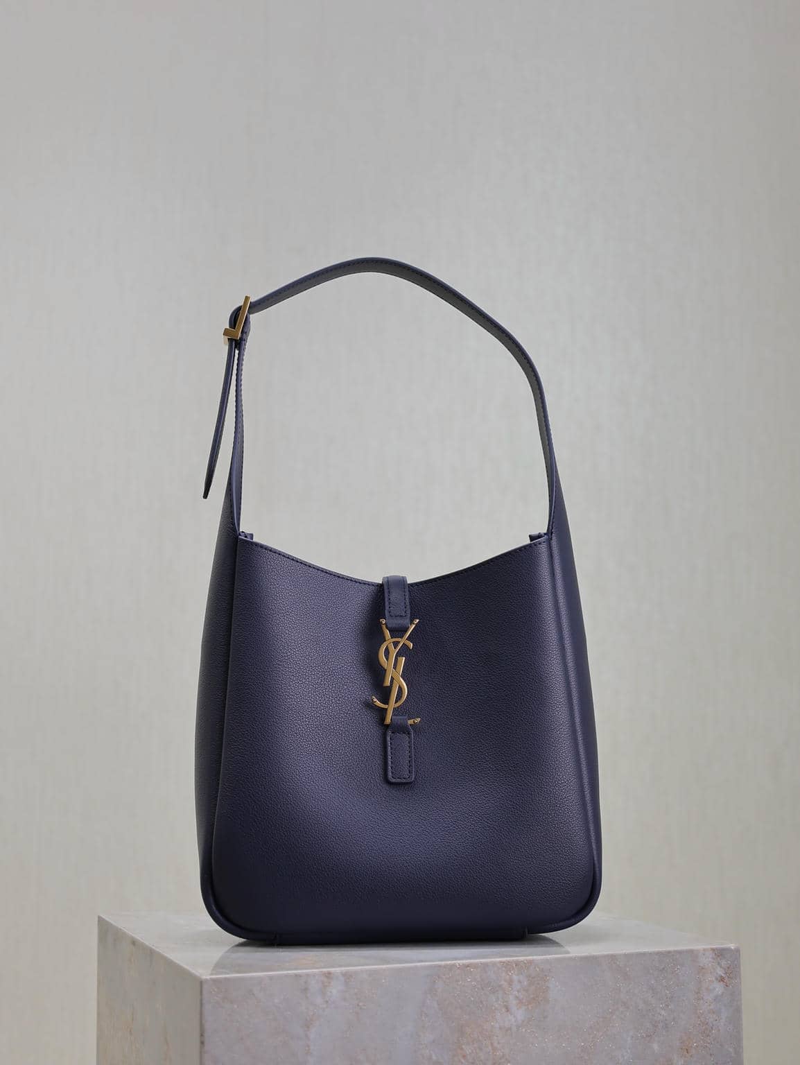 Handbag 2-43